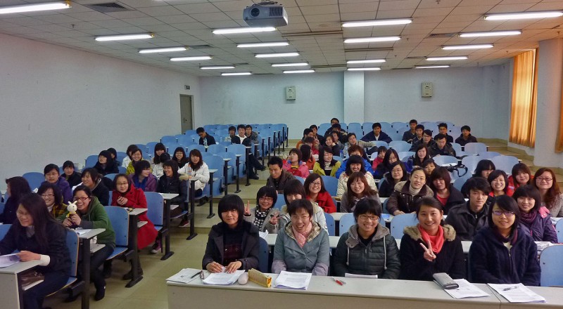 chinese students at zhengzhou university of light industry