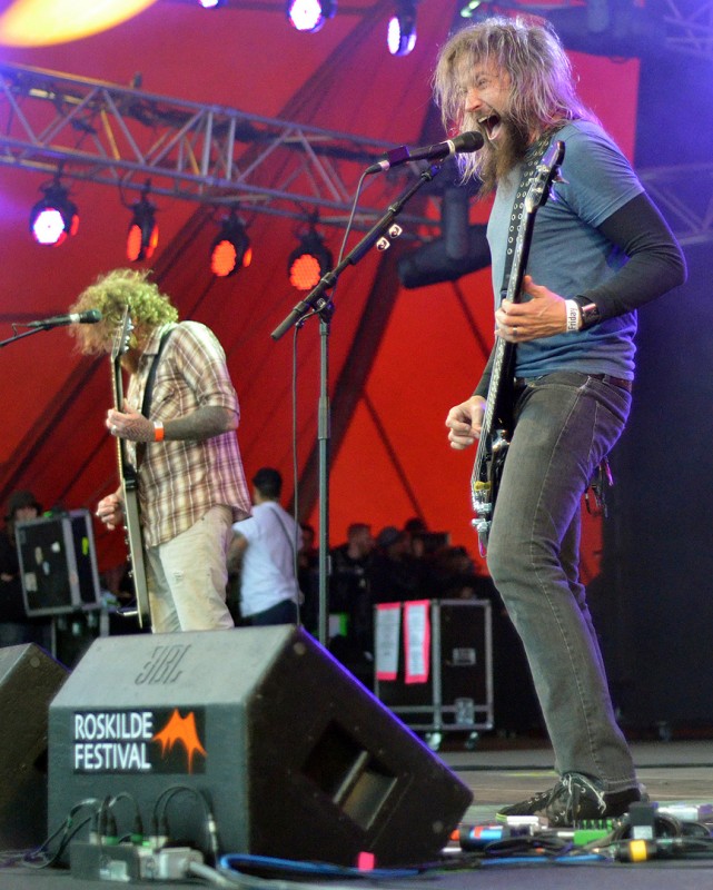 Mastodon troy sanders brent hinds roskilde festival 2011 mastodon the hunter