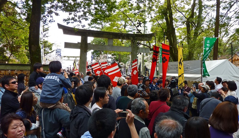 takeda shingen approaching takeda jinja