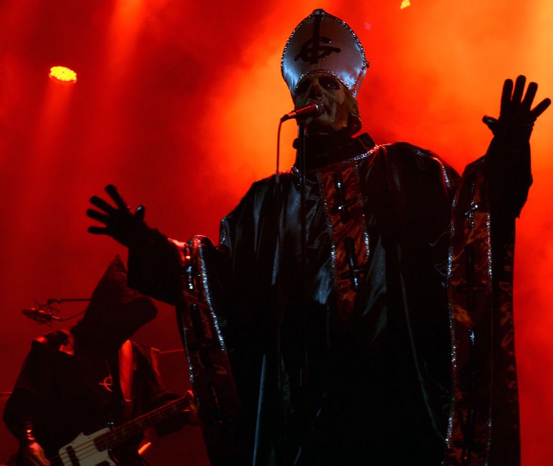 ghost roskilde ghost band roskilde festival denmark 2011 swedish papa emeritus
