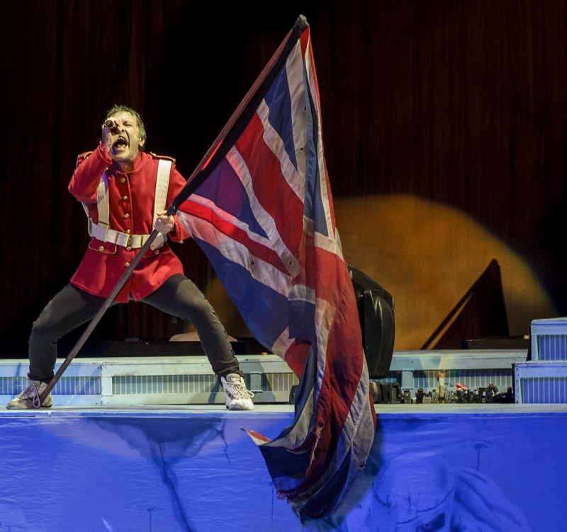 bruce dickinson the trooper iron maiden bruce dickinson british flag shoreline