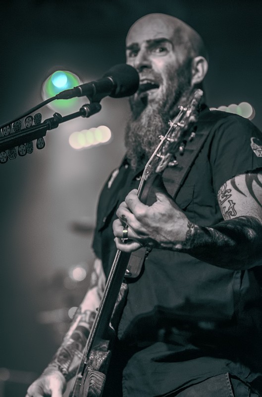 anthrax's guitarist scott ian ace of spades 2012 tour