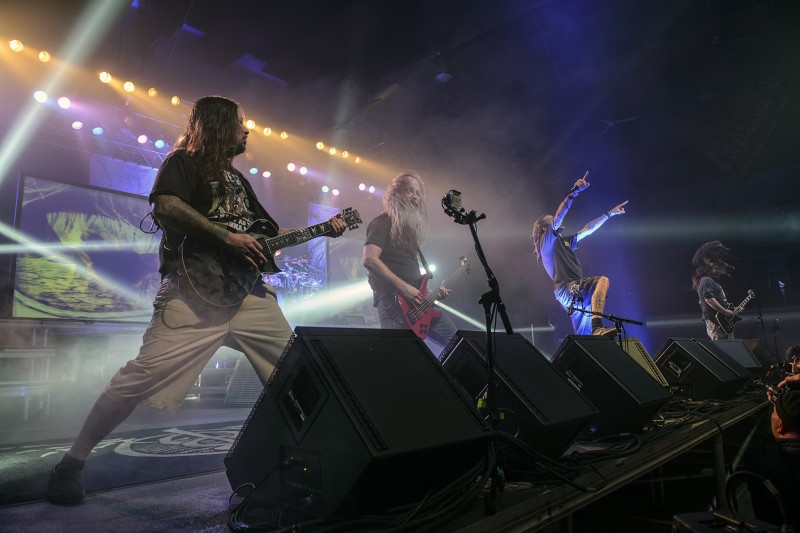 lamb of god tour 2012 in flames hellyeah sylosis