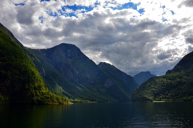 Naeroyfjord norway in a nutshell