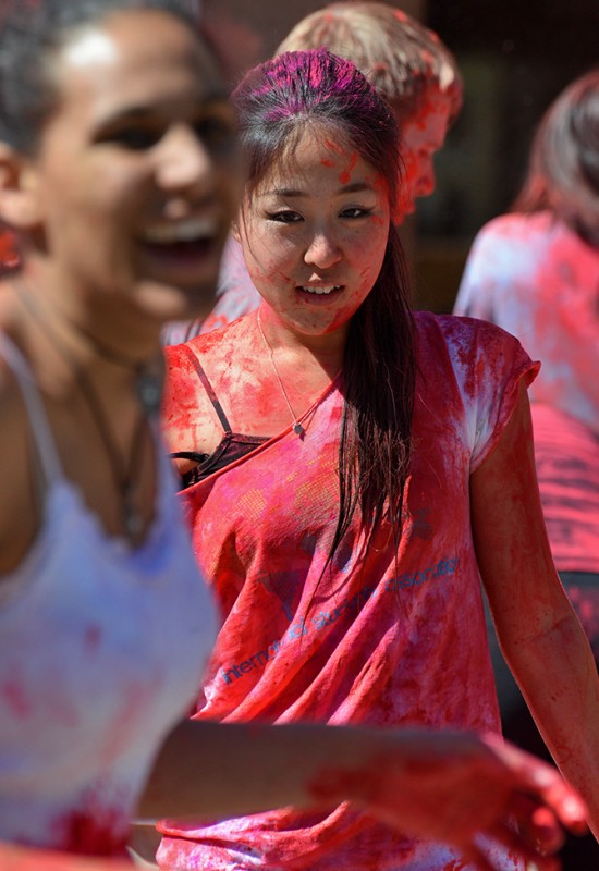 manami orihara Indian Color Festival Holi SOU