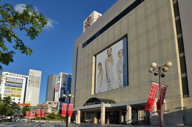 shinsegae department store gwangju korea bus terminal