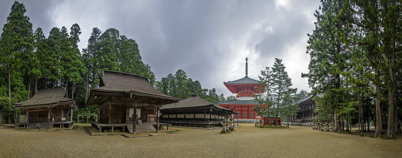 photomerge panorama Danjo Garan 壇場伽藍 koyasan