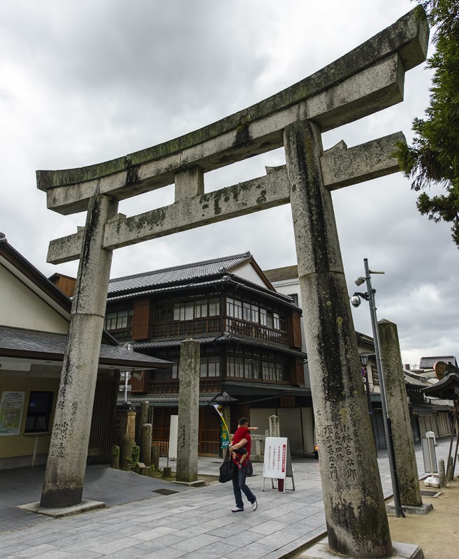 japanese baby stone torii Dazaifu Tenmangu Shrine 太宰府天満宮