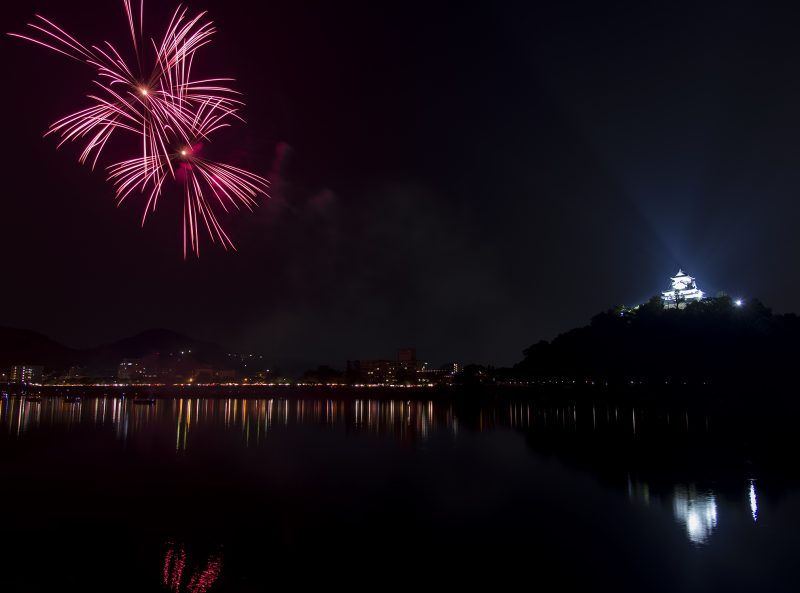 inuyama fireworks castle