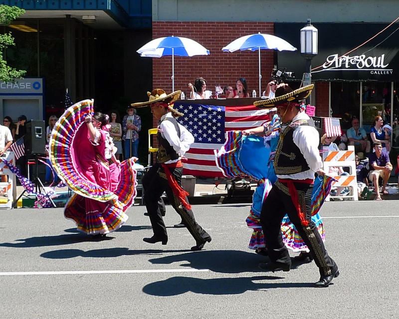 el tapatio mexican restaurant ashland oregon fourth of july parade