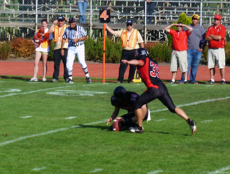 Tyler Crowley sou football southern oregon university vs. western oregon wolves