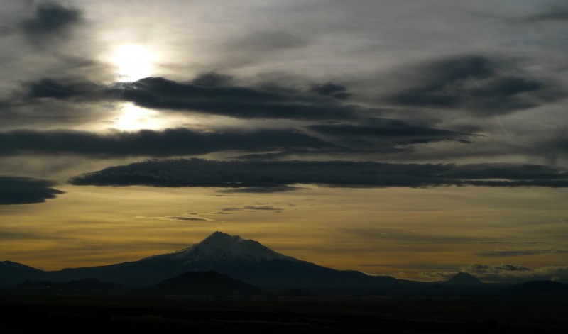 mt. shasta mount northern california sunrise