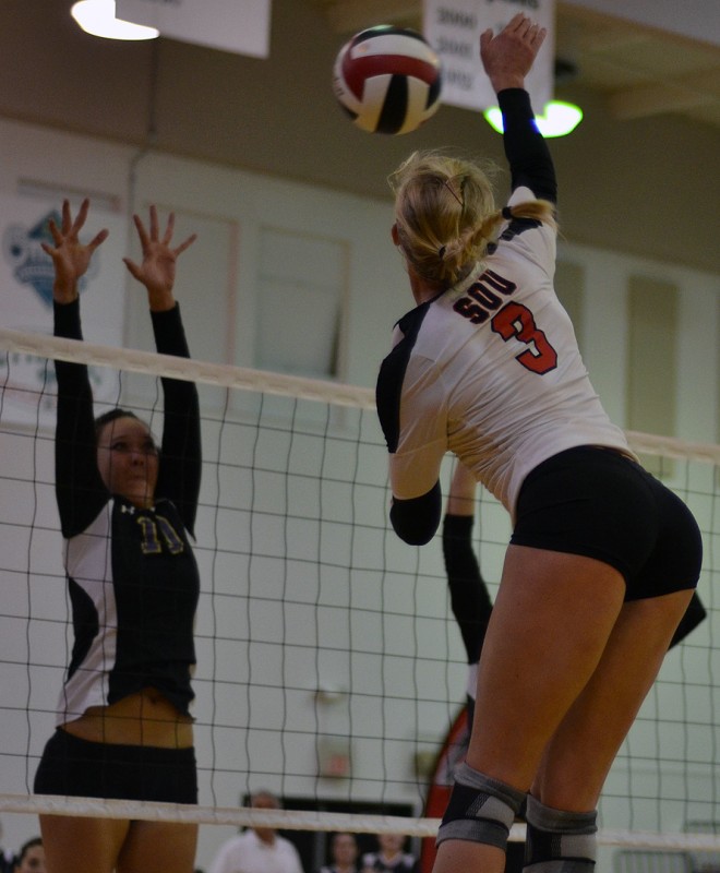 sarah holgen sou volleyball