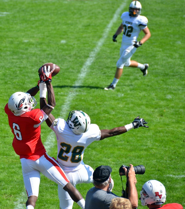 Isiah Watson SOU football raiders southern oregon university football