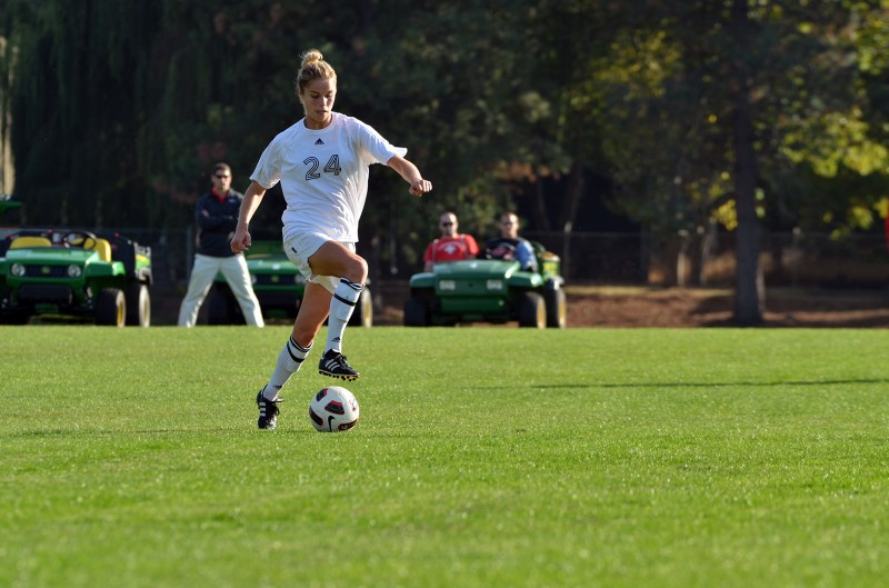 Maddy Scott southern oregon university womens soccer