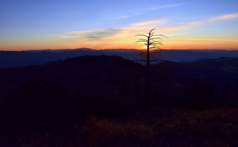 grizzly peak sunset ashland oregon