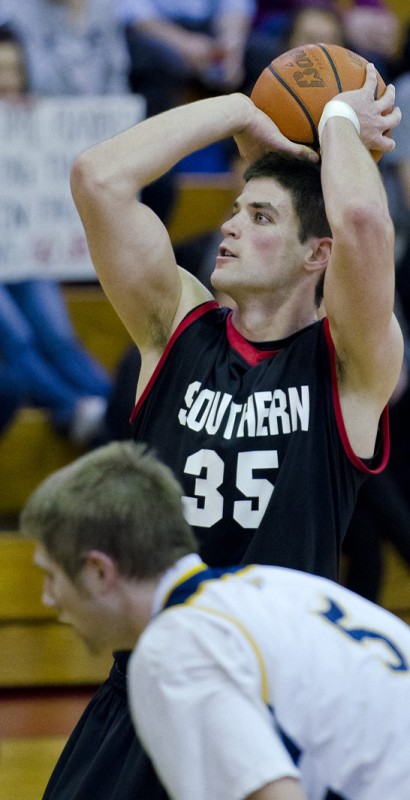 eric thompson sou mens bb southern oregon university mens basketball eric thompson