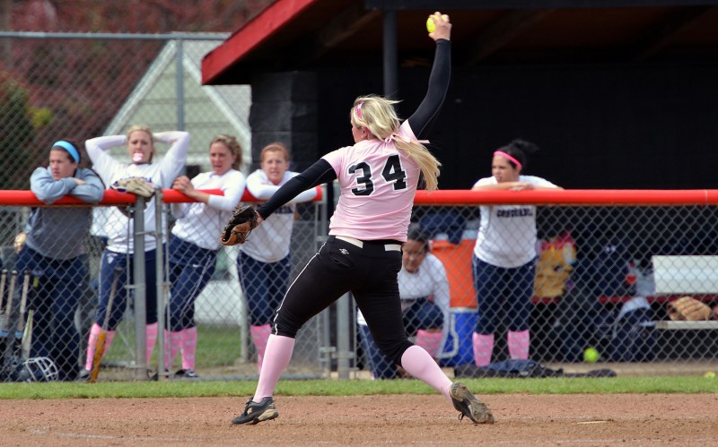 sou softball AF-S Teleconverter TC-17E II nikon d7000 70-200mm f/2.8G southern oregon university women's softball Karlie Stephens
