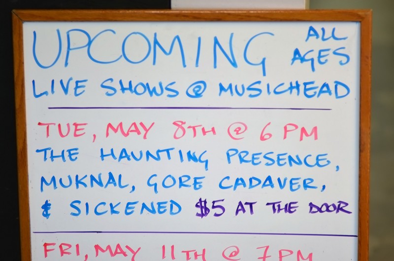 musichead sign gore cadaver the haunting presence muknal sickened music head medford oregon musichead the haunting presence