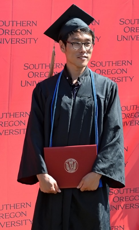 sou graduation 2012 junbyung joon southern oregon university dankook korea
