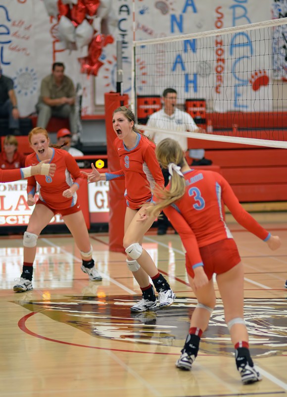 ashland high school volleyball varsity victory over grants pass oregon Hope Baldrica
