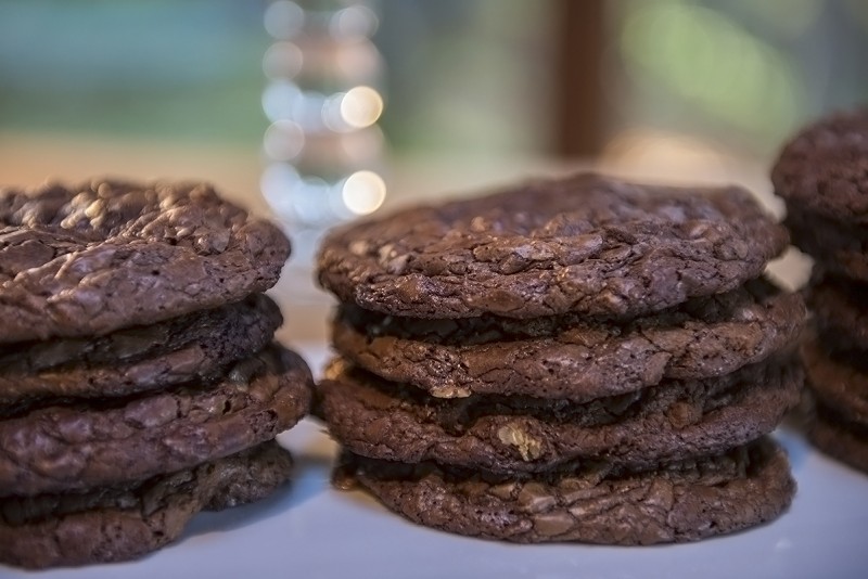 chocolate toffee cookies ashland oregon jolenesweets.com