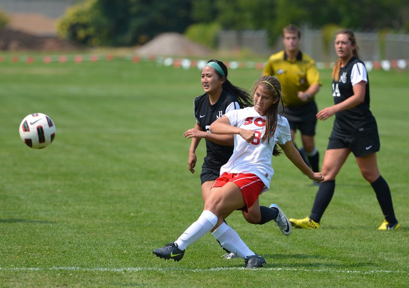Lisa Elledge sou womens soccer