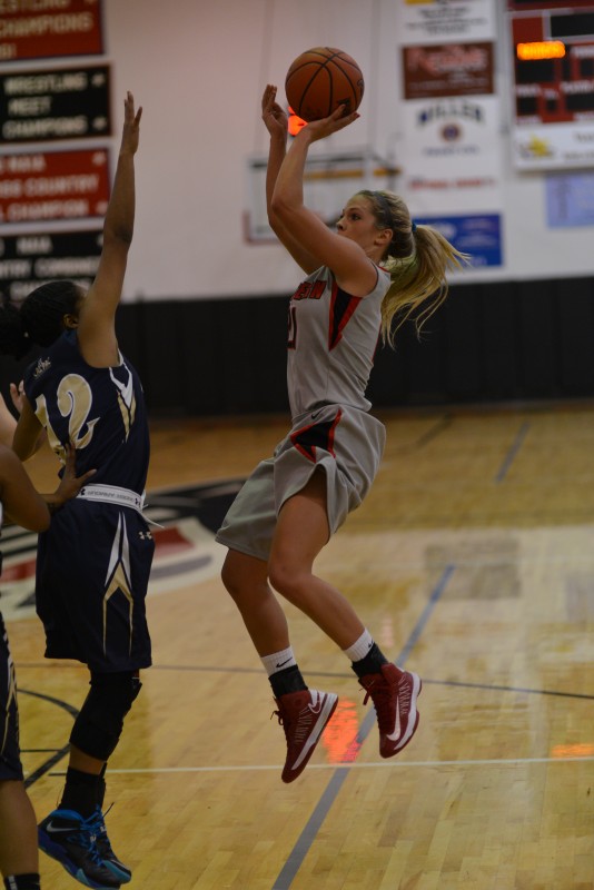 SOU women's basketball Kristen Schoenherr