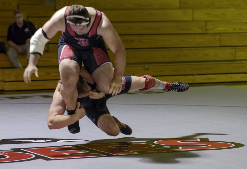 SOU wrestling clayton burtis simpson austin lobsinger