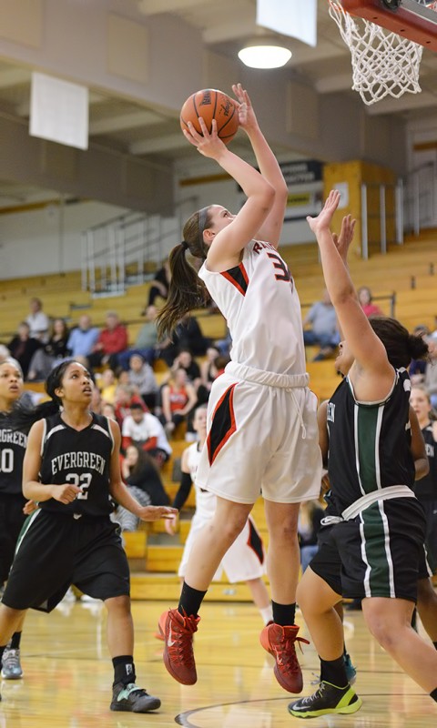 SOU Women's Basketball Carly Meister
