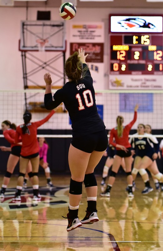 SOU volleyball Brookelynn Cole