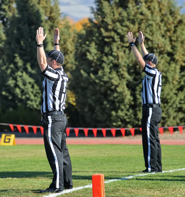 SOU football touchdown signal referees