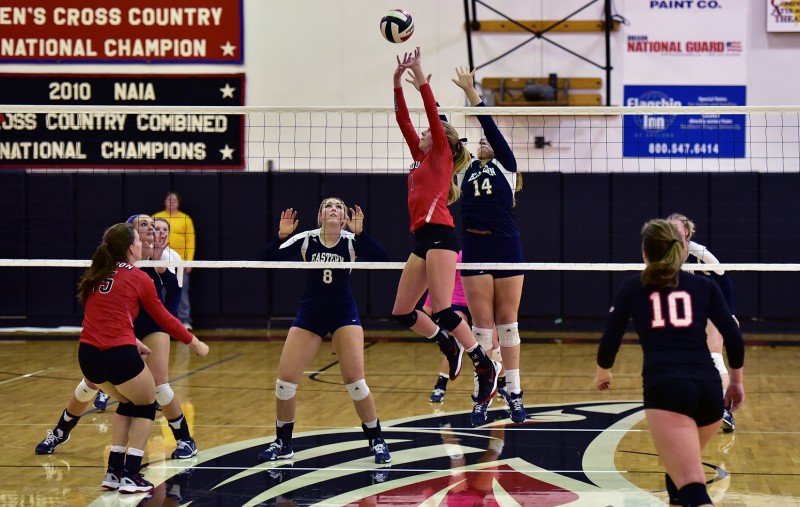 SOU volleyball Lauren McGowne