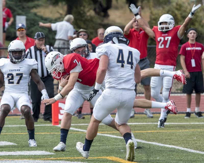 sou football Teran Togia Tanner Trosin