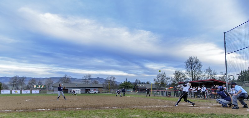 sou softball Megan Winton (1)