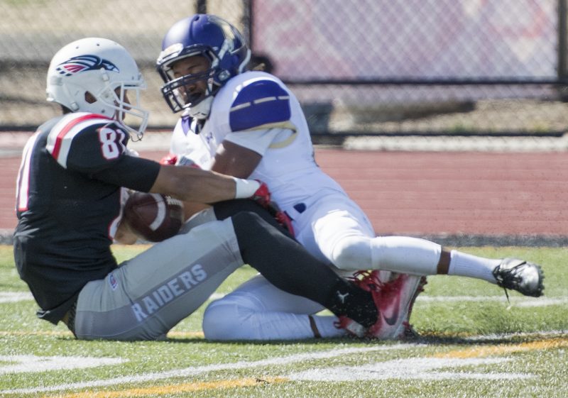 16o_0637-dng-sou-football-jordan-suell