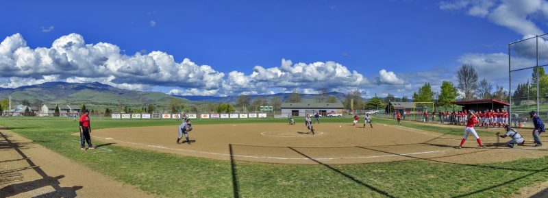 3 photo photomerge panorama SOU softball oit