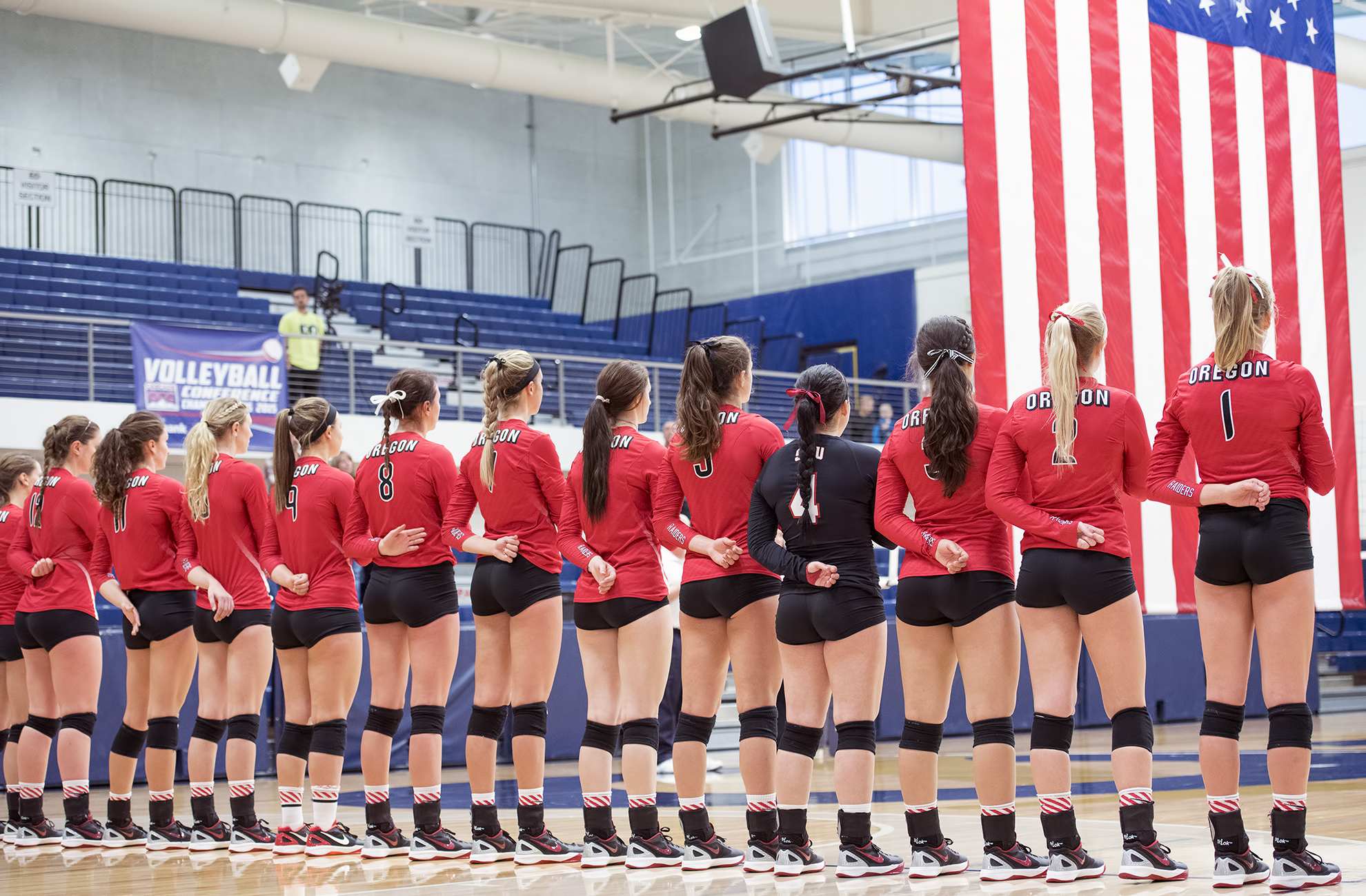 sou volleyball american flag