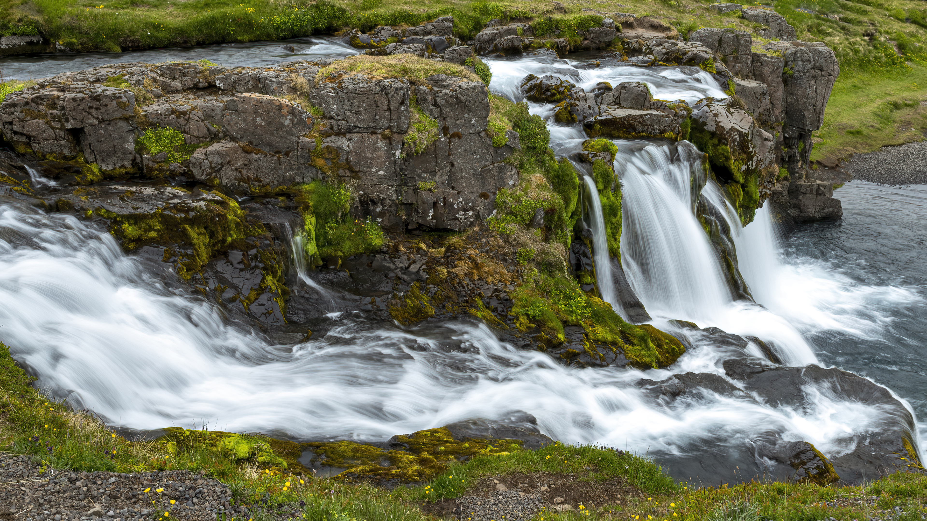 Kirkjufellsfoss iceland waterfall topaz denoise ai-clear