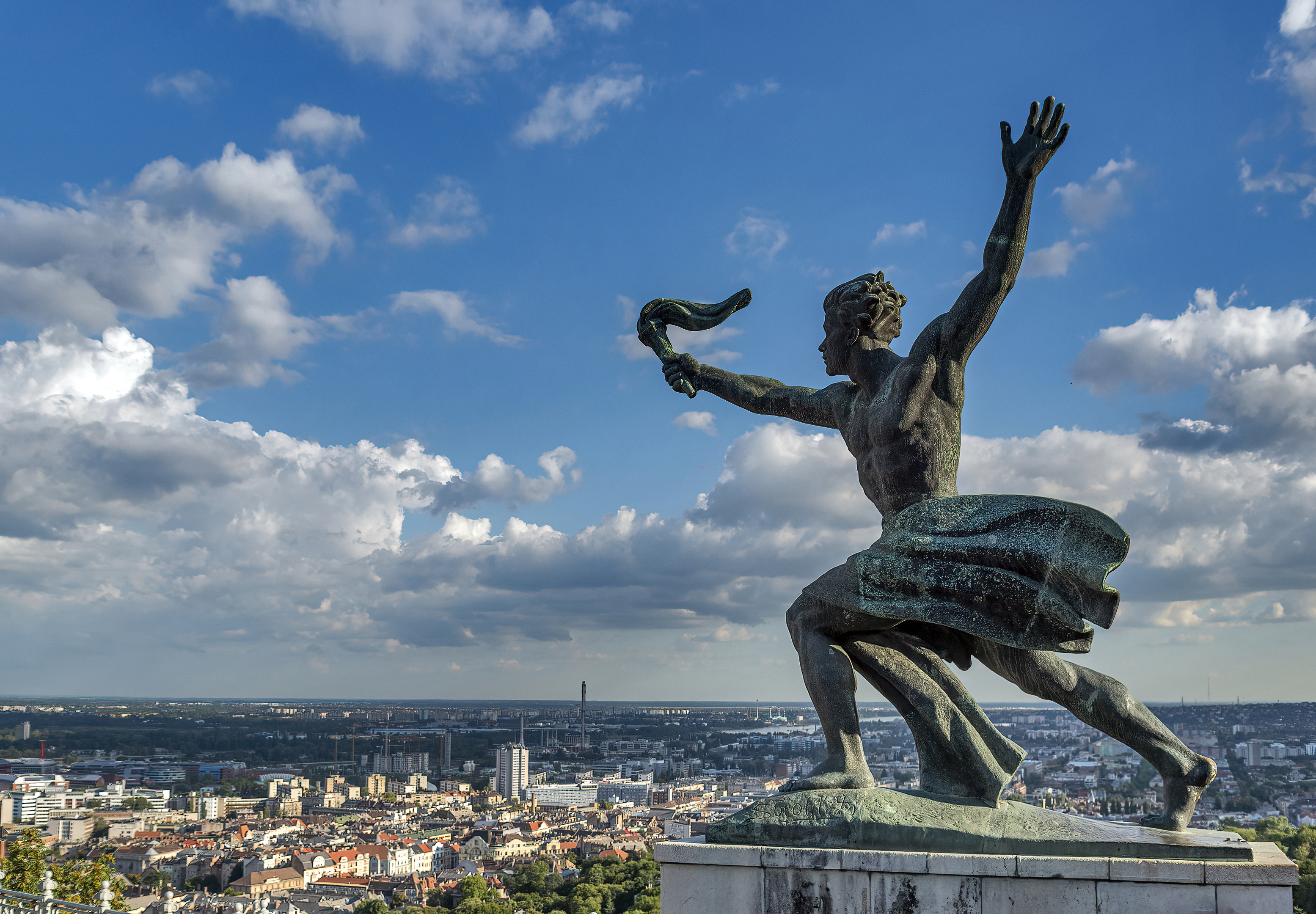 Liberty Statue Freedom Szabadság-szobor monument Gellért Hill Budapest Hungary topaz denoise ai-clear